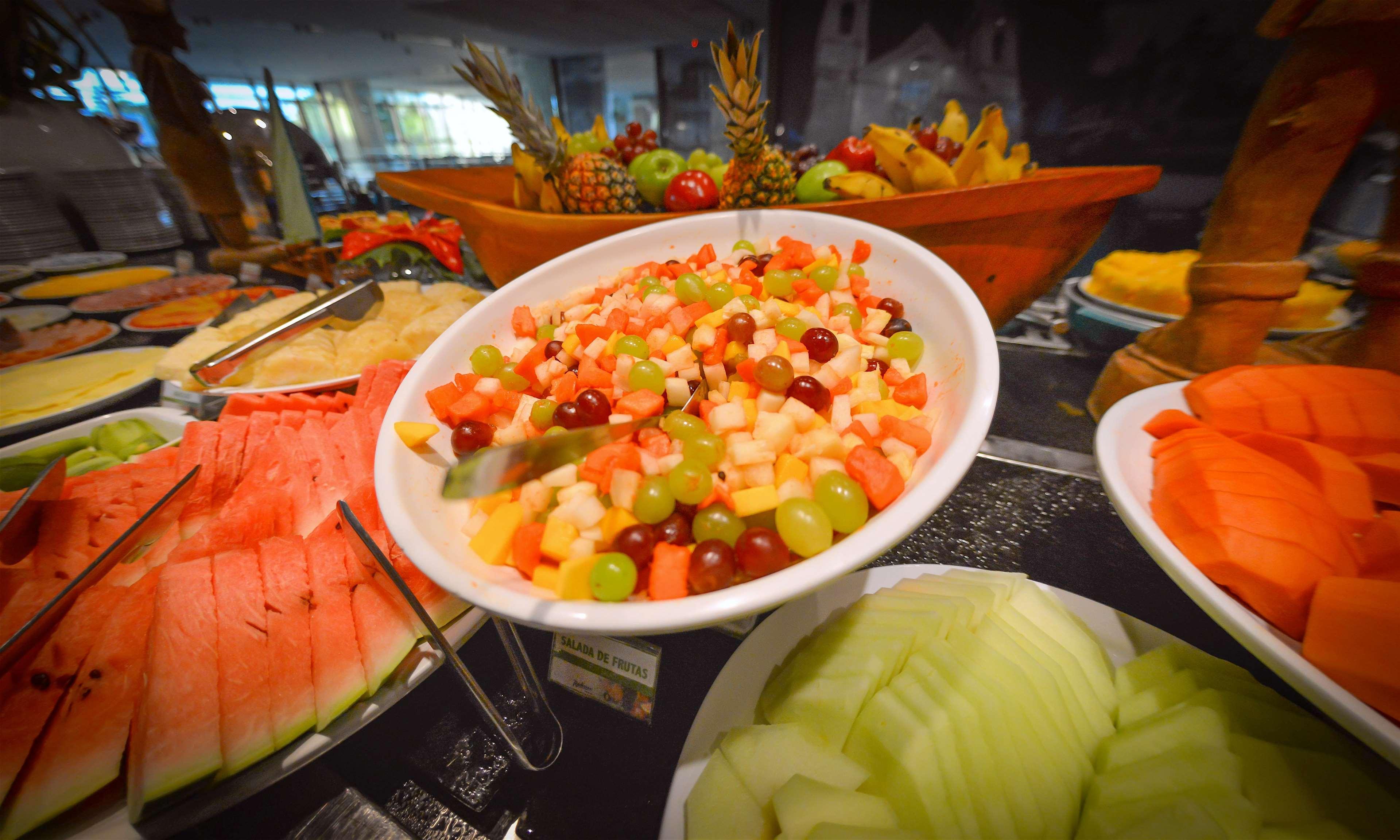 Best Western Premier Maceio Buitenkant foto Fruit salad