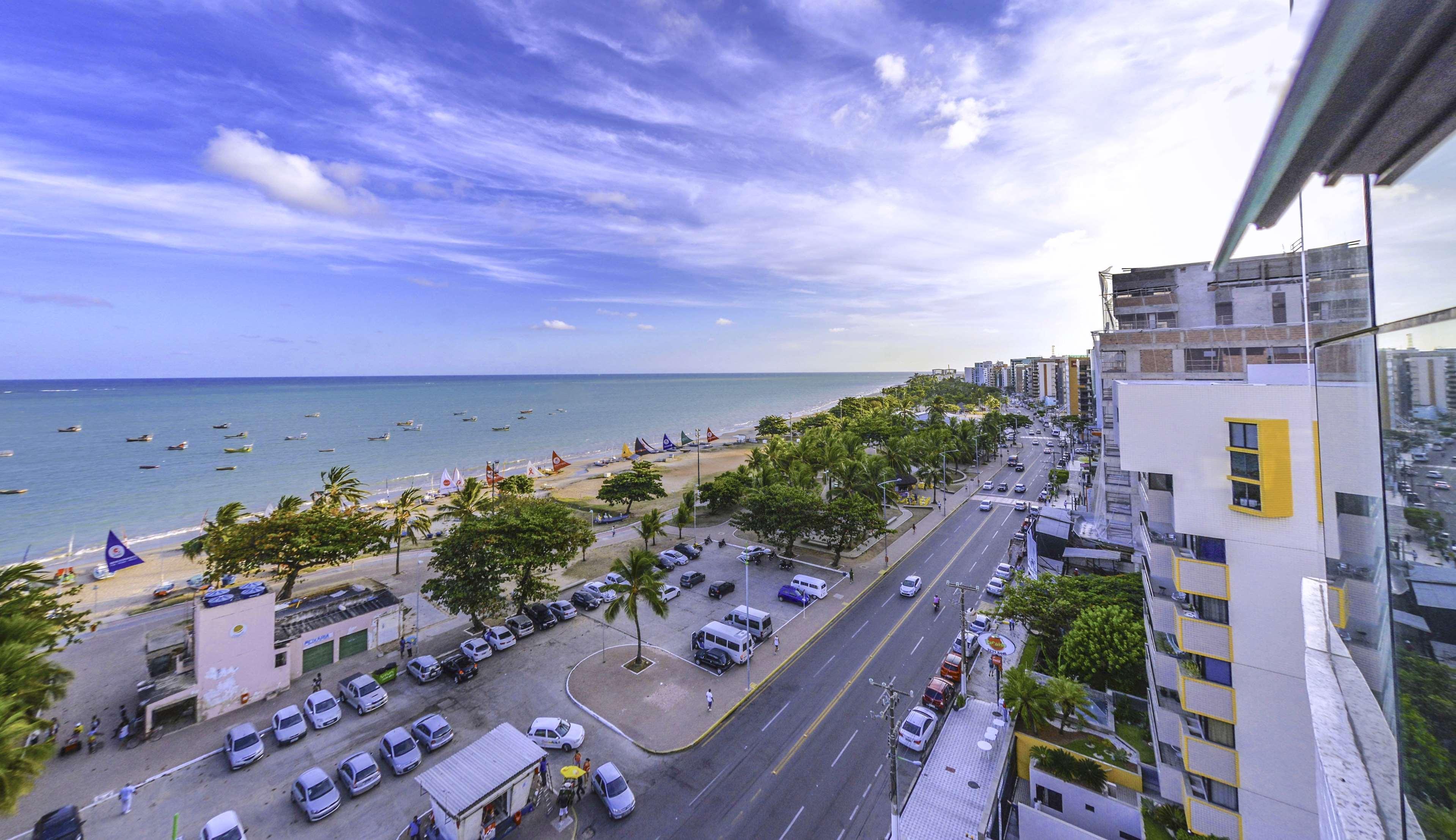 Best Western Premier Maceio Buitenkant foto View of the beach